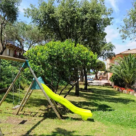 Hotel apartamentowy & Aria Marina