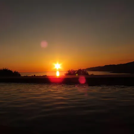 Aria Marina شقة فندقية 4*