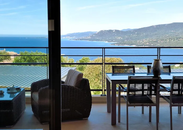 شقة فندقية Aria Marina 4*