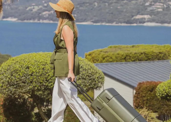 Aria Marina شقة فندقية بروبرِيانّو