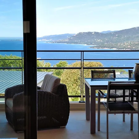 Aparthotel & Aria Marina 3*