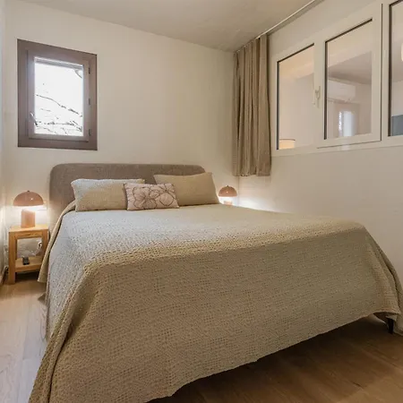 & Aria Marina Lägenhetshotell 3*
