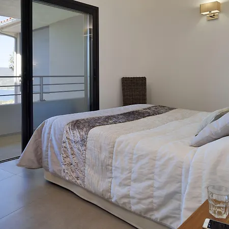 Lejlighedshotel Aria Marina 4*