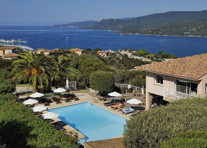 Aparthotel Aria Marina 4*